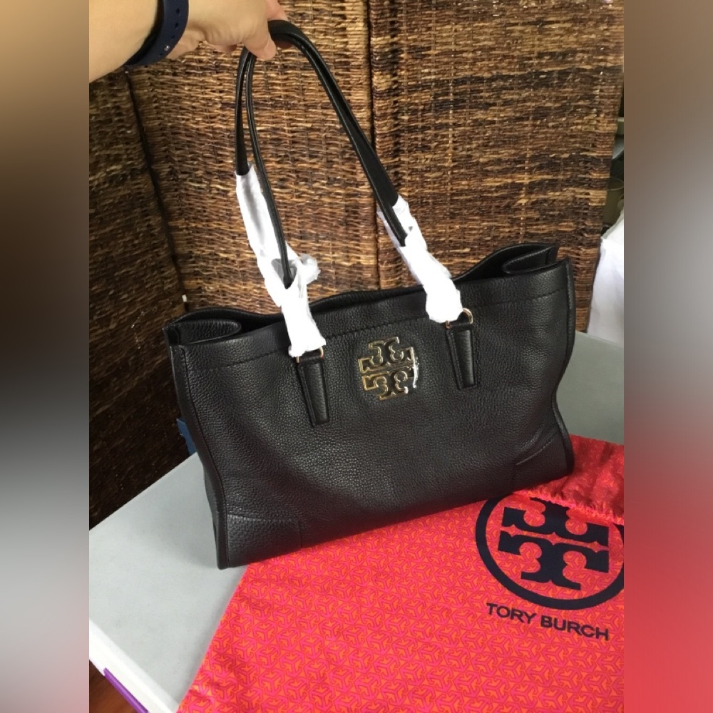 TORY BURCH LARGE LEATHER TOTE WITH MUCH SPACE INNER POCKETS LARGE DUST BAG - Picture 5 of 16